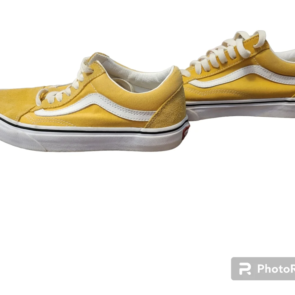 Vans Unisex size 5 men 6.5 Women Yellow shoes suede